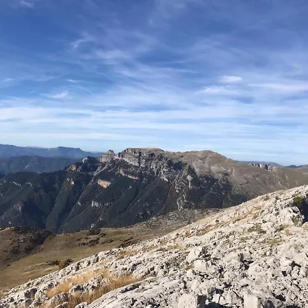 Cinca Pirineo En Lägenhet